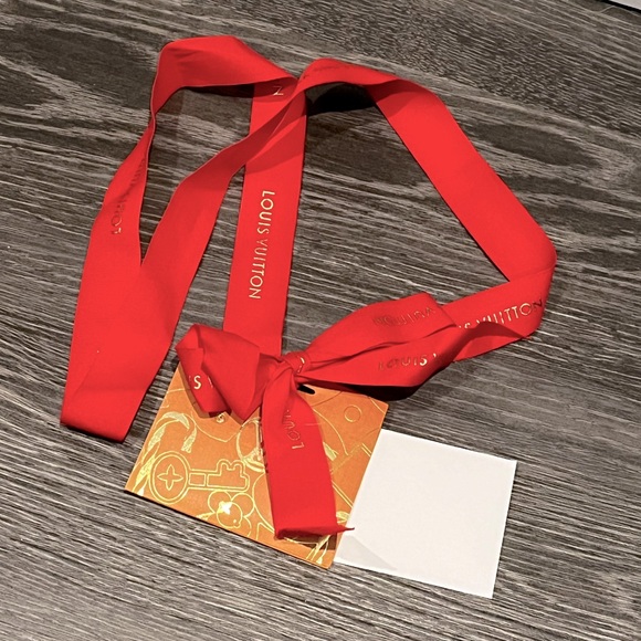 Louis Vuitton | Large Holiday Gift Bag with Ribbon and Card/Card Holder - Picture 4 of 6